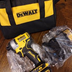 DeWalt Compact Drill