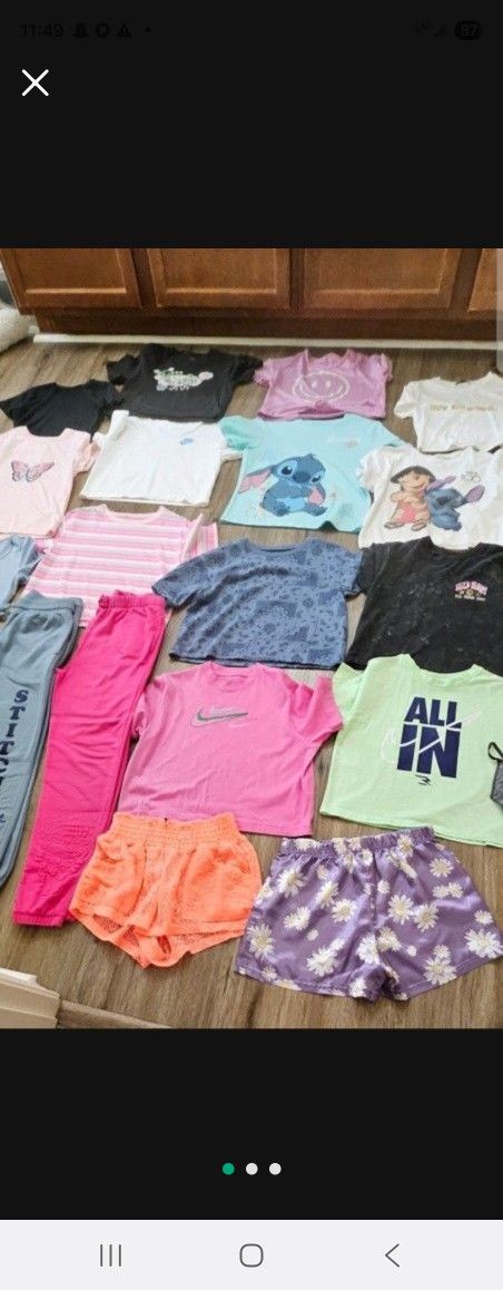 Clothes Size 12