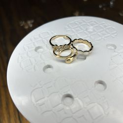 3 gold rings