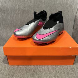 Nike Zoom Mercurial Soccer Cleats Size 6