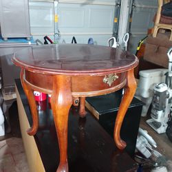Antique End/Side Table