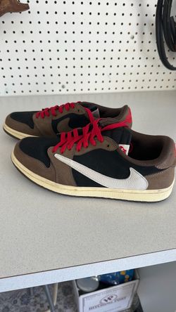 NIKE travis scott