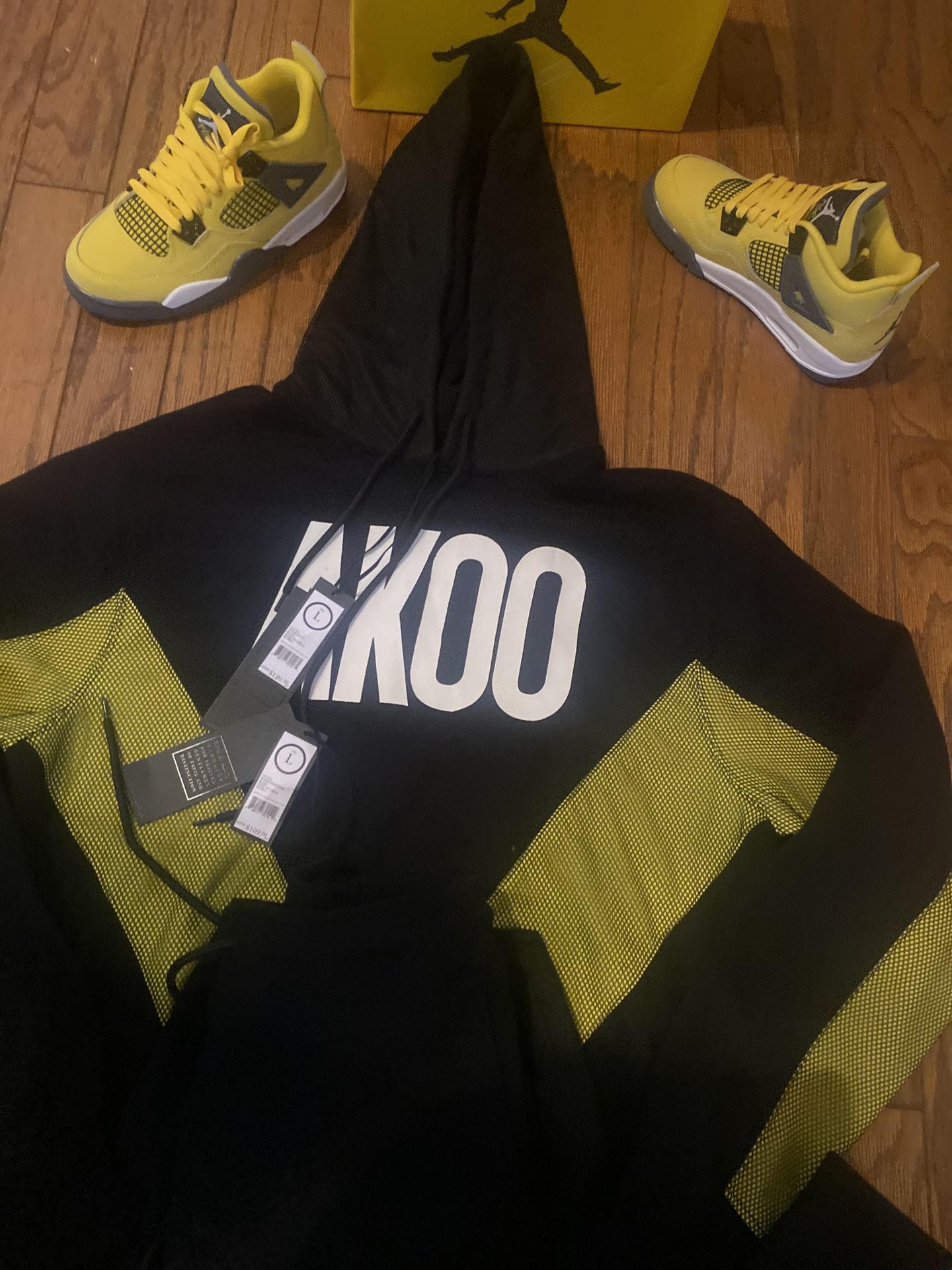 Akoo Hoodie And joggers