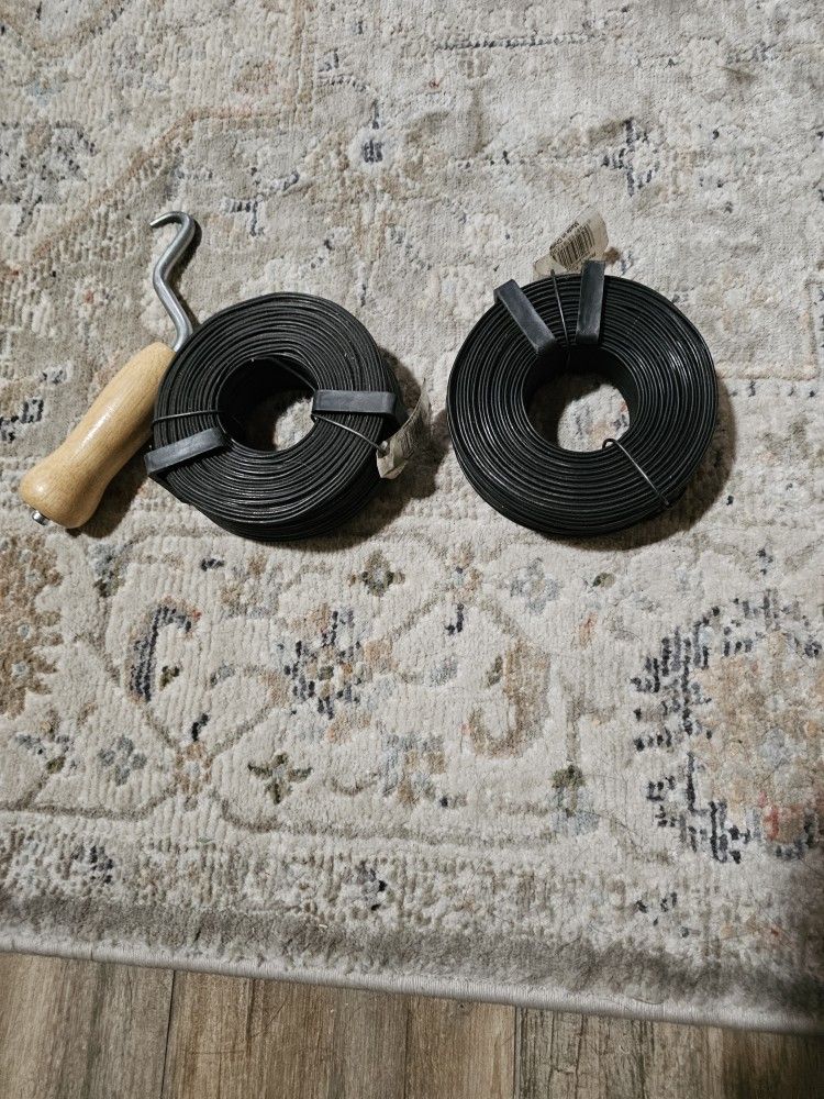 Wire Tie , Belt Holder And 2 Rolls Of Wire