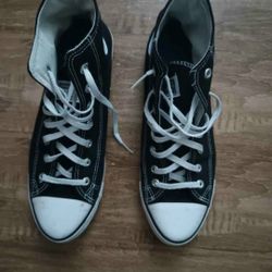 Converse Chuck Taylor Black Canvas Size 11