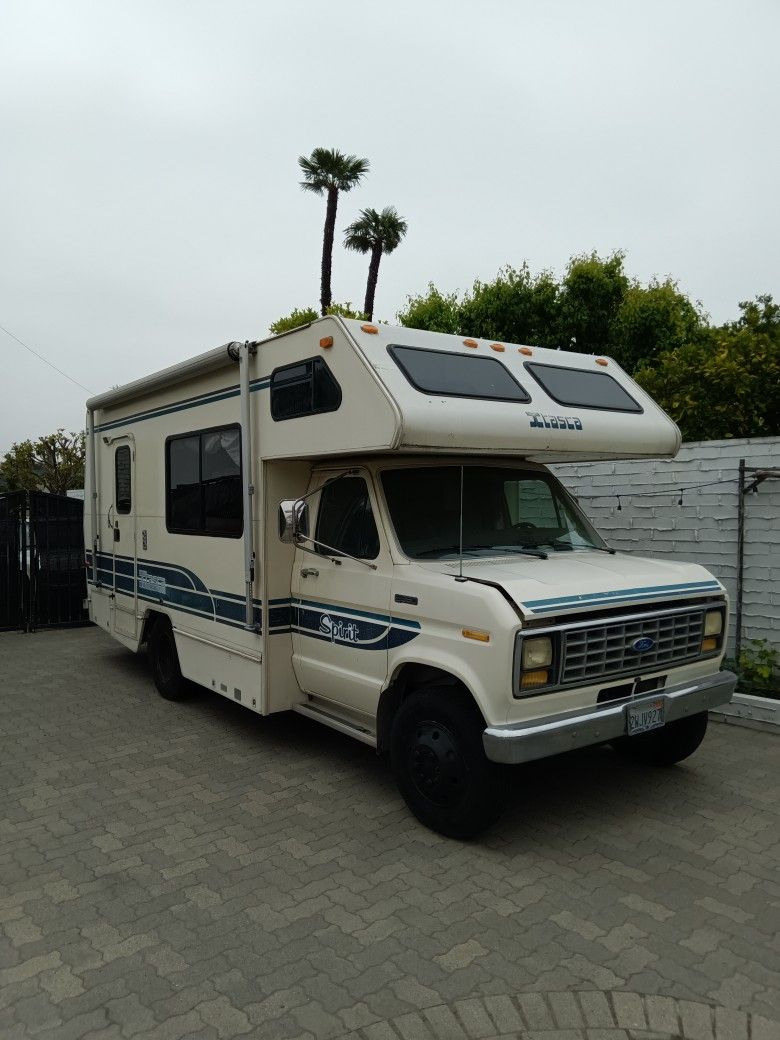 Motorhome , F350 , RV , 21ft