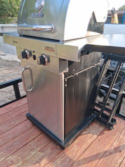 Gas grill