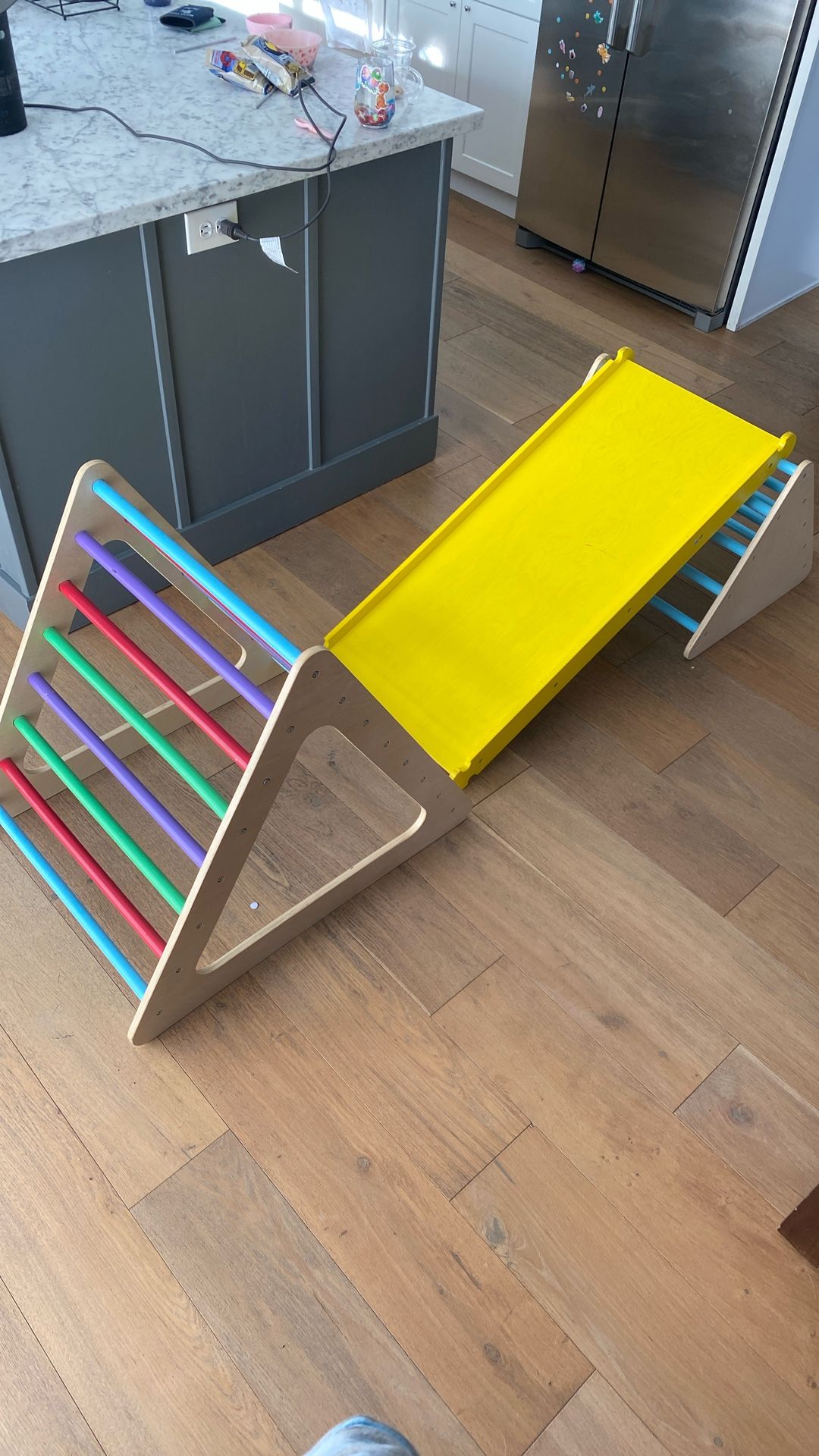 Kids Climbing triangle set