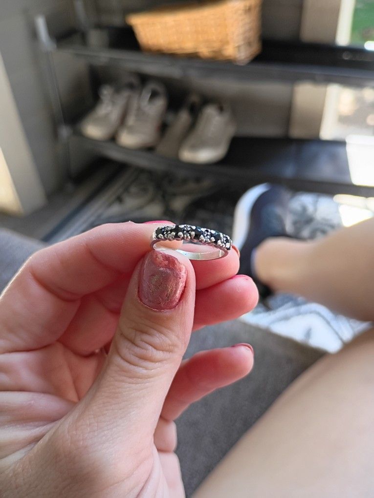 925 Silver 5 Black Diamond Woman's Ring