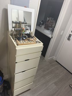 Jewelry and drawer stand with mirror 3’9 x 16 inches