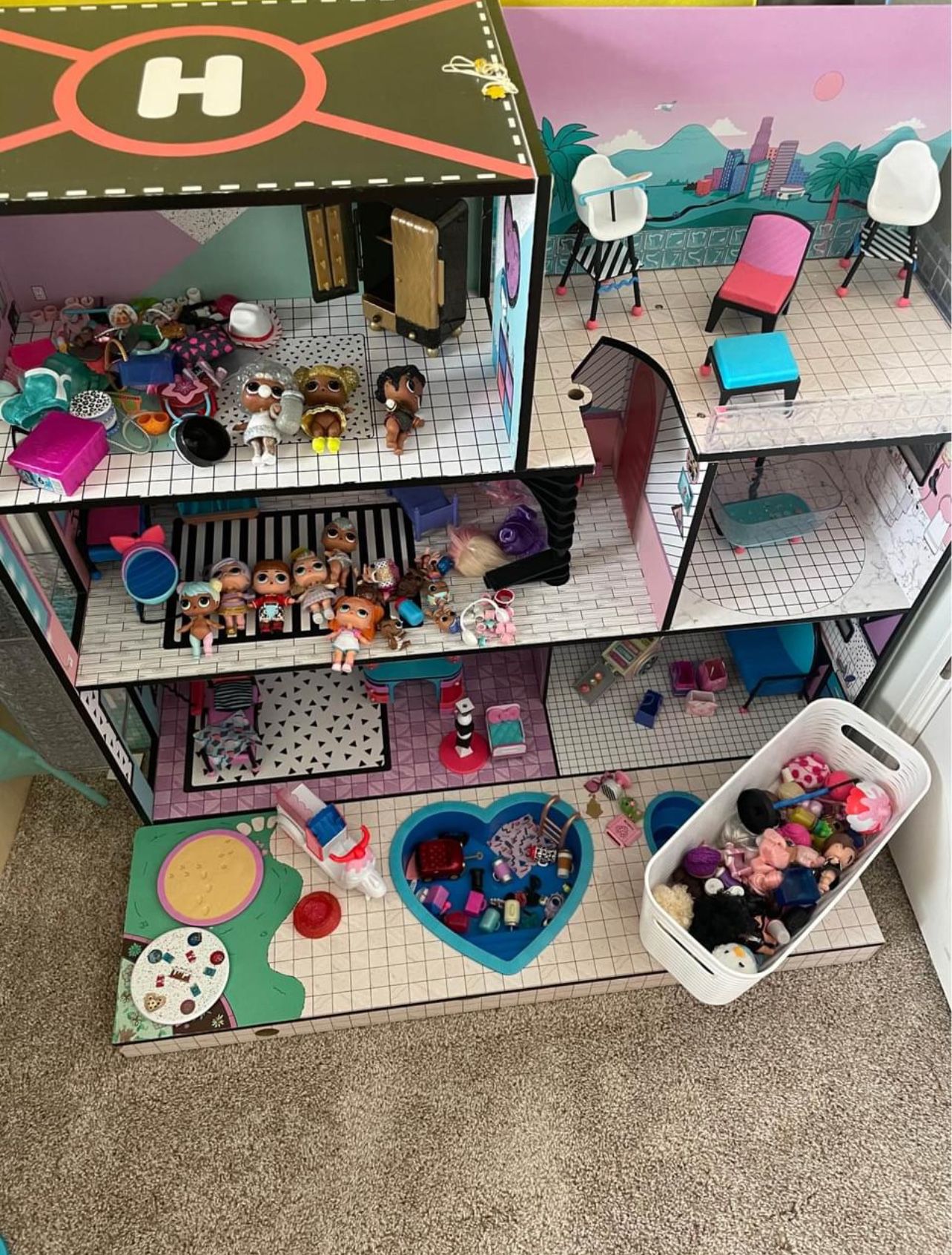 LOL Doll House, Dolls, Accessories Huge Lot