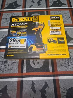 New Dewalt 20v atomic 3 speed impact kit. **PRICE FIRM**