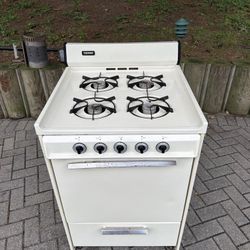 24 Inch Gas Stove