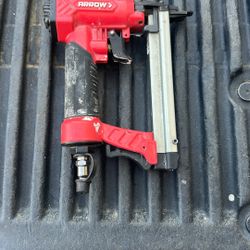 Air Nailer Stapler