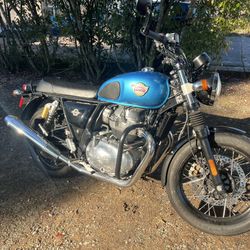 2022 Royal Enfield INT 650