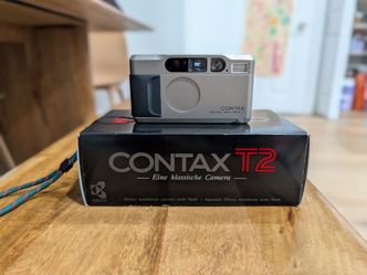 Contax t2 35mm film camera