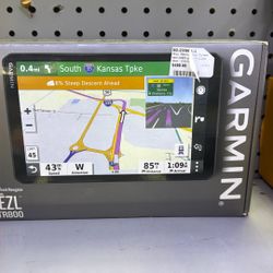 Garmin dēzl OTR800 8-inch GPS Truck Navigator. 