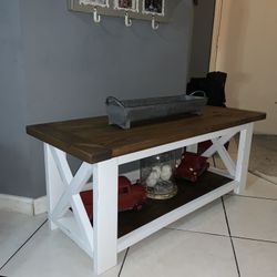Farmhouse Coffee Table 