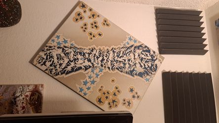 Various Art Pieces & Frames