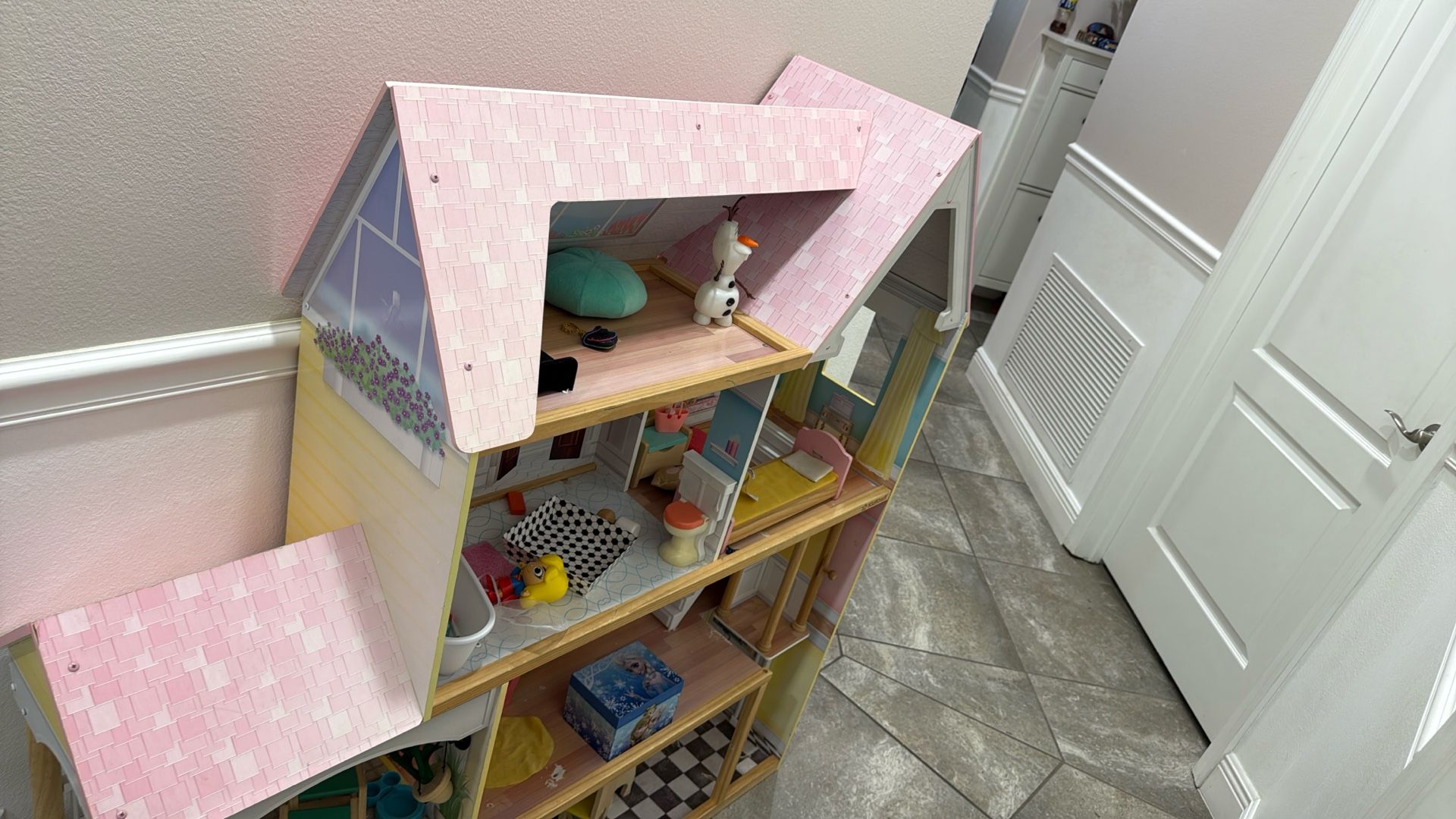 Barbie House