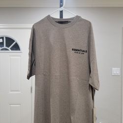 Essentials Tee (2022) 
"Dark Oatmeal"