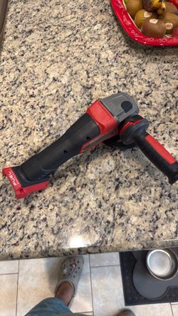 Used Milwaukee M18 Brushless 4.5”/5” Grinder