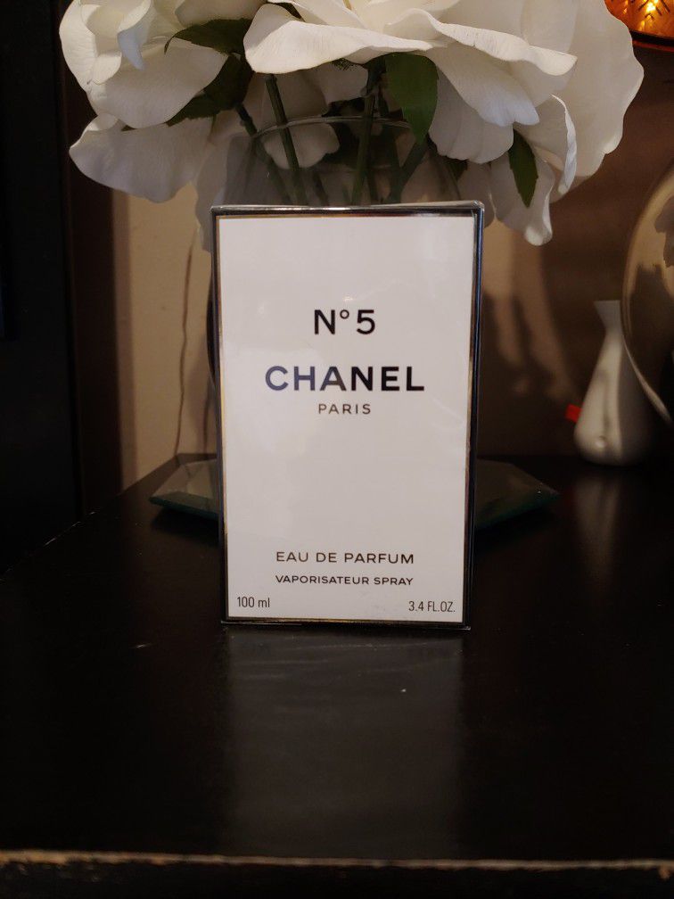 Chanel N.5 Parfum for Sale in Buena Park, CA - OfferUp