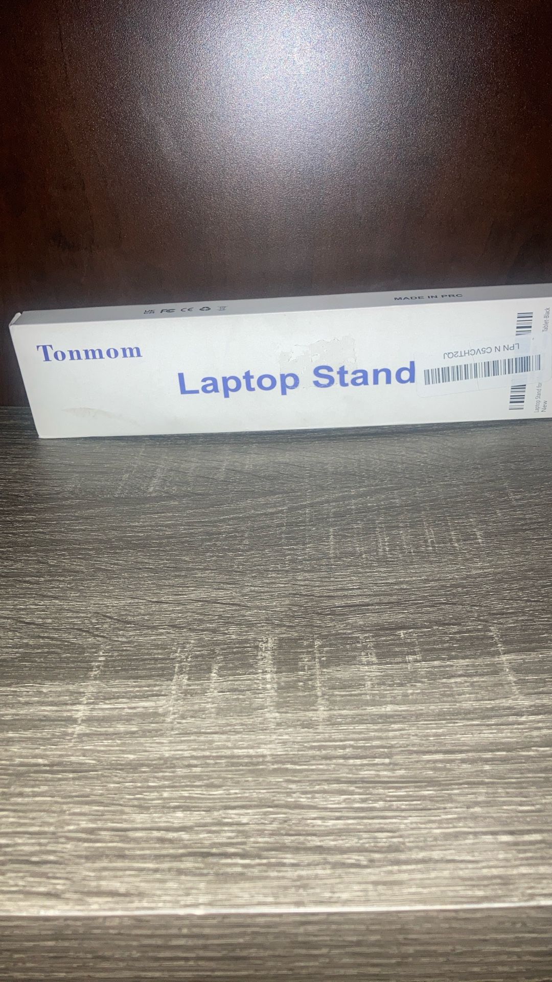 Laptop stand