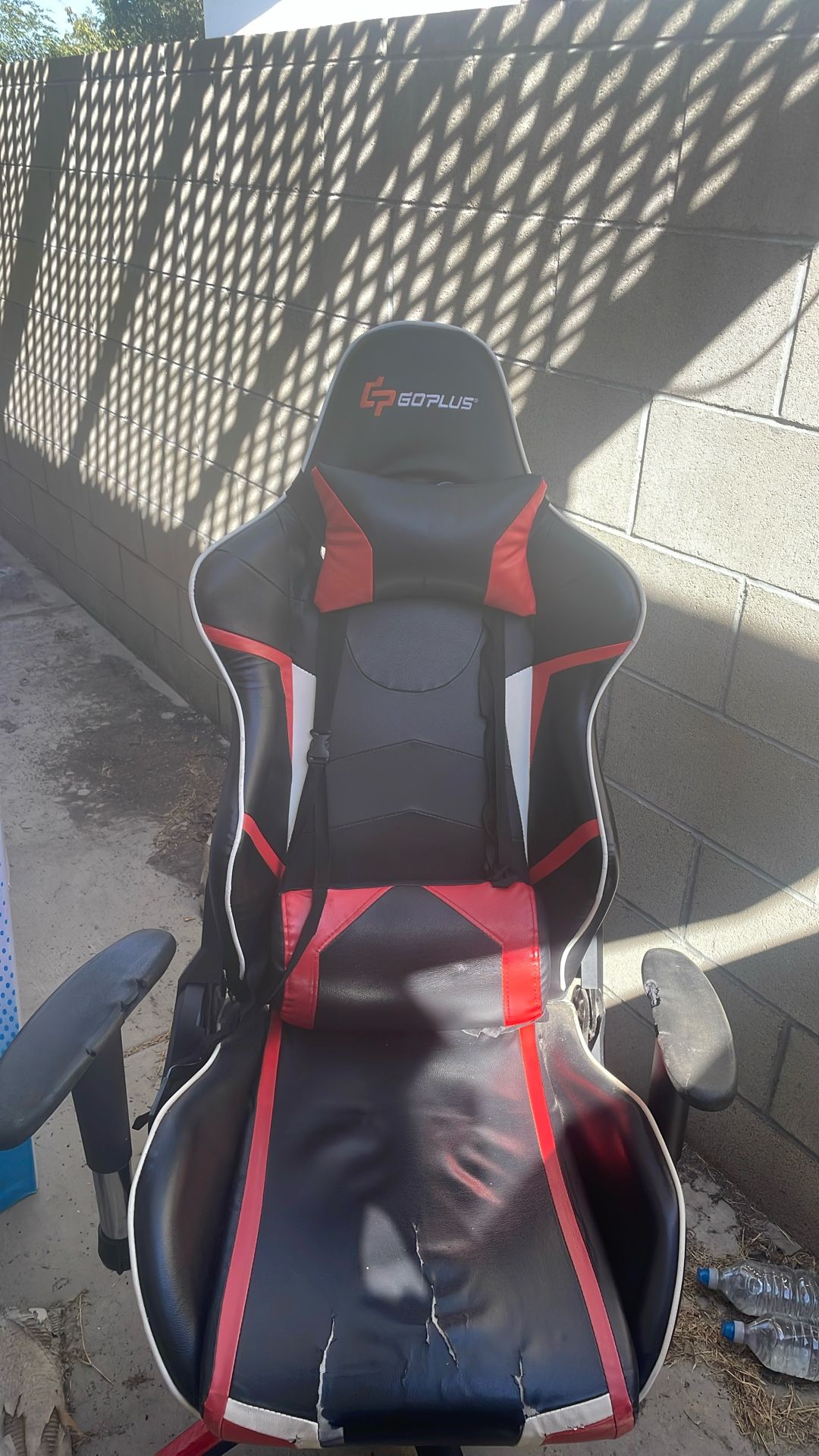 free gaming/ office chair