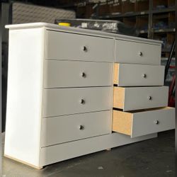 8 Drawer Dresser