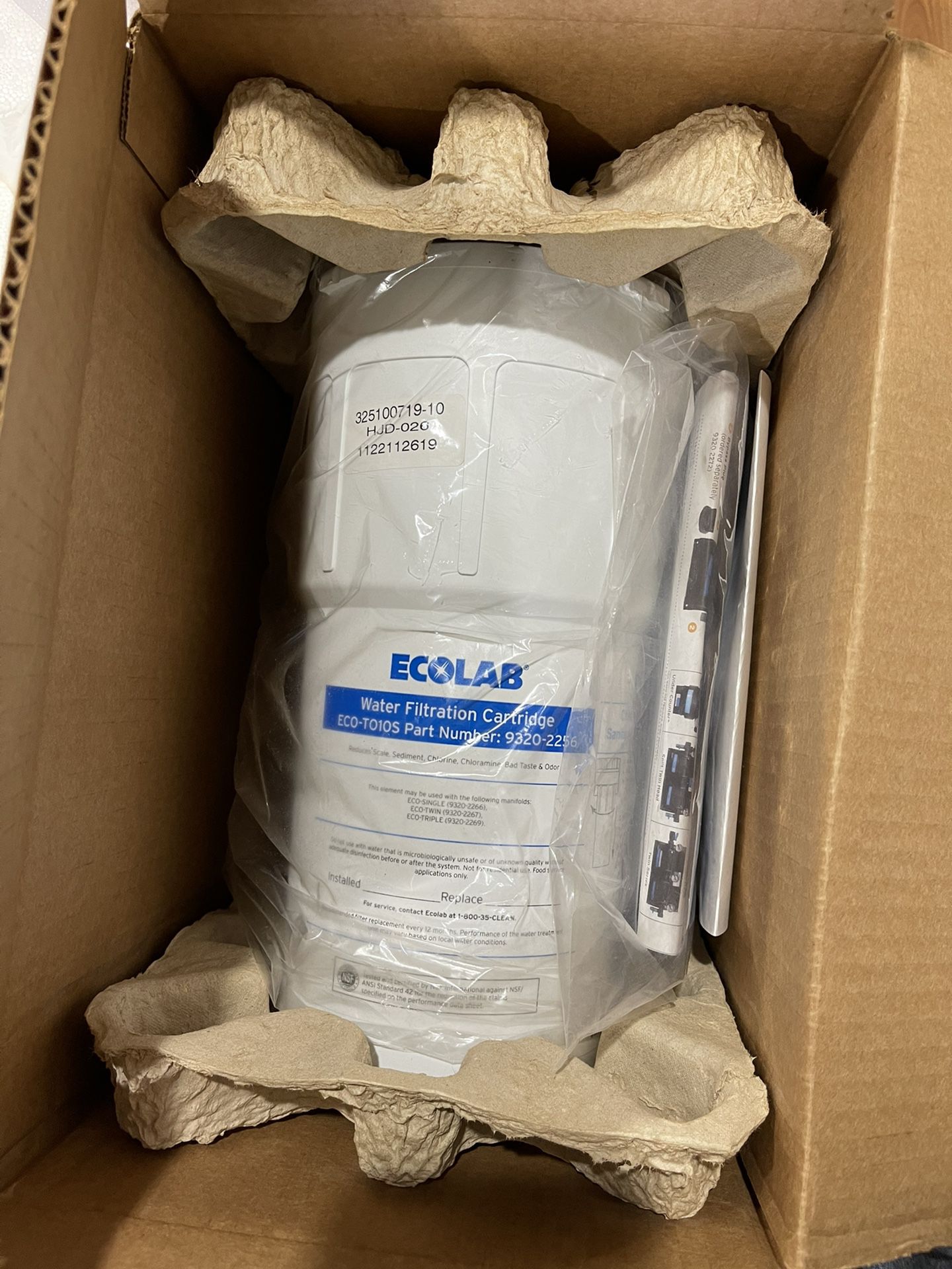 ECOLAB  Water filters.