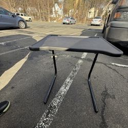 Foldable dinner tray table / Drawing 