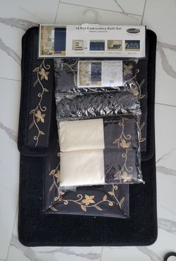 Bathroom Mat set 3 pcs  plus shower curtain and hooks