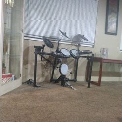 Electric Drum Set