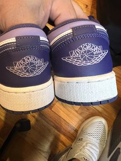 Air Jordan Low Size 7 Purple