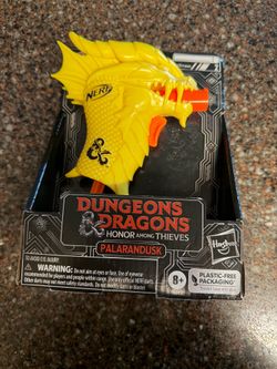 Nerf MicroShots Dungeons & Dragons Palarandusk Blaster and 2 Nerf Elite 2.0 Darts