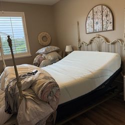 Serta Adjustable Queen Bed Frame