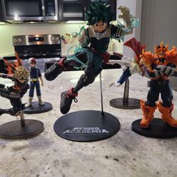 My Hero Academia Statue lot