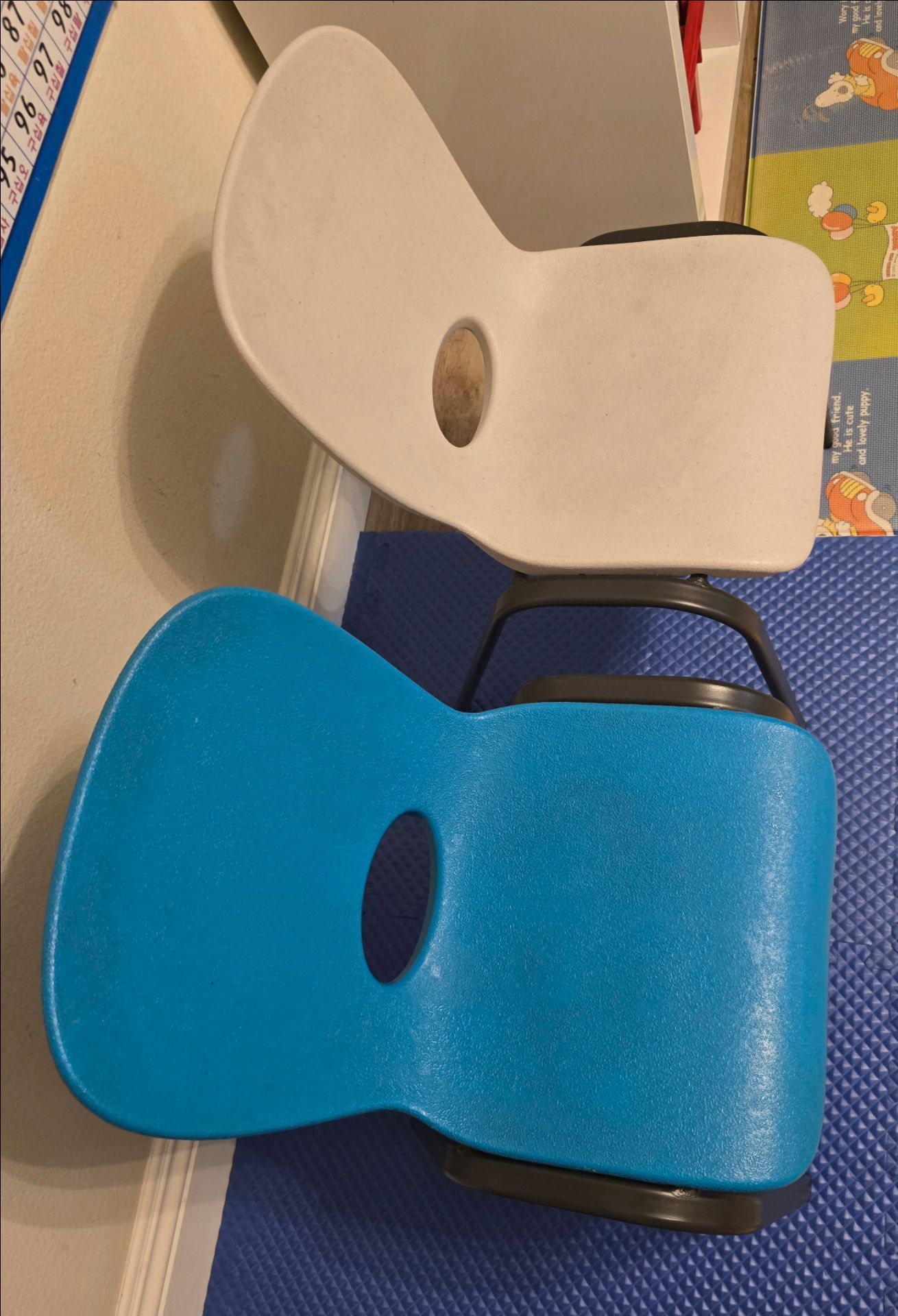 Kids chair 12/daycare,Preschool