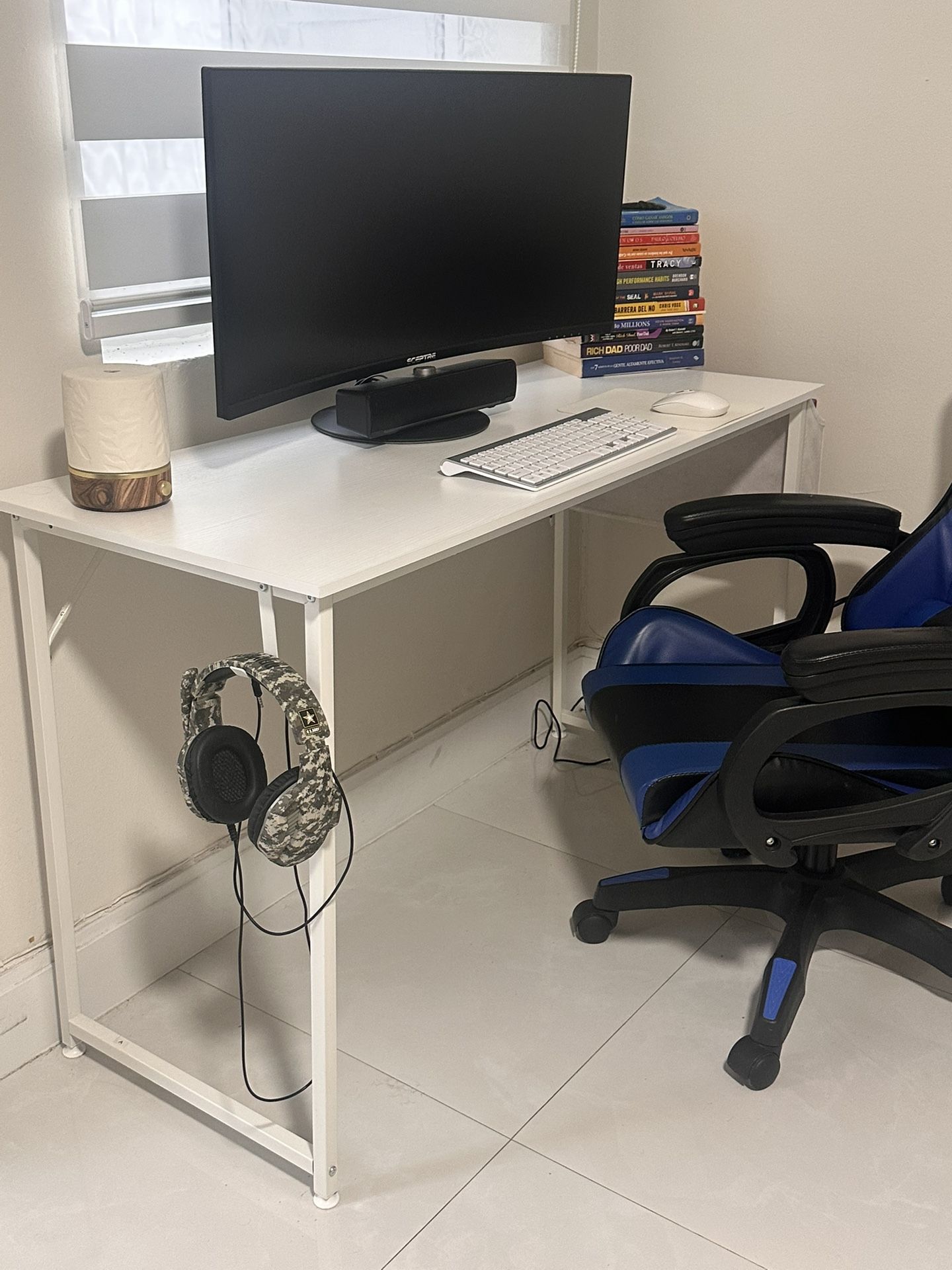 White Office Desk - Mesa De Escritorio Blanca