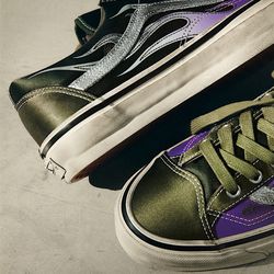 Vans Premium Old Skool FLAMES SIZE 10