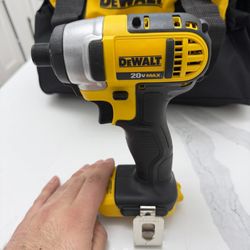 Dewalt Drill 20v
