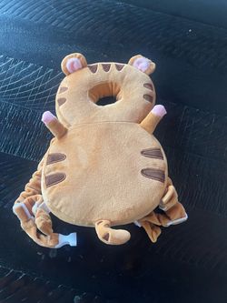 Baby head protector backpack