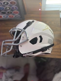 Schutt Football Medium