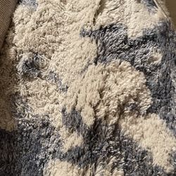 Large 8 Ft X 10 Ft Area Rug Blue, White And Grey