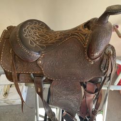 Saddle 15 inch 