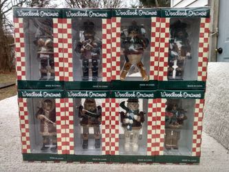 Christmas Ornaments Set -New.    Cash Pickup 