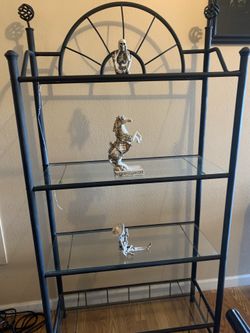 Glass shelf