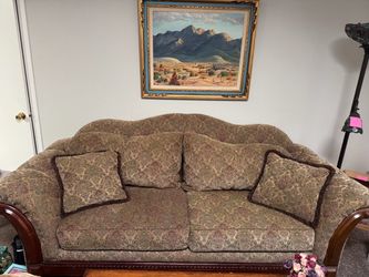 Traditional Camelback Sofa with Wood Frame
