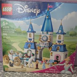 Lego Cinderella Castle And Horse Carriage
